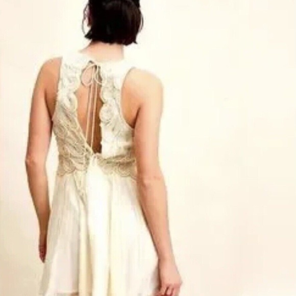 Free People Dress Womens Moonglow Sequin Pearly Mini Dress Size 2 NEW MSRP: $350 - Picture 3 of 5